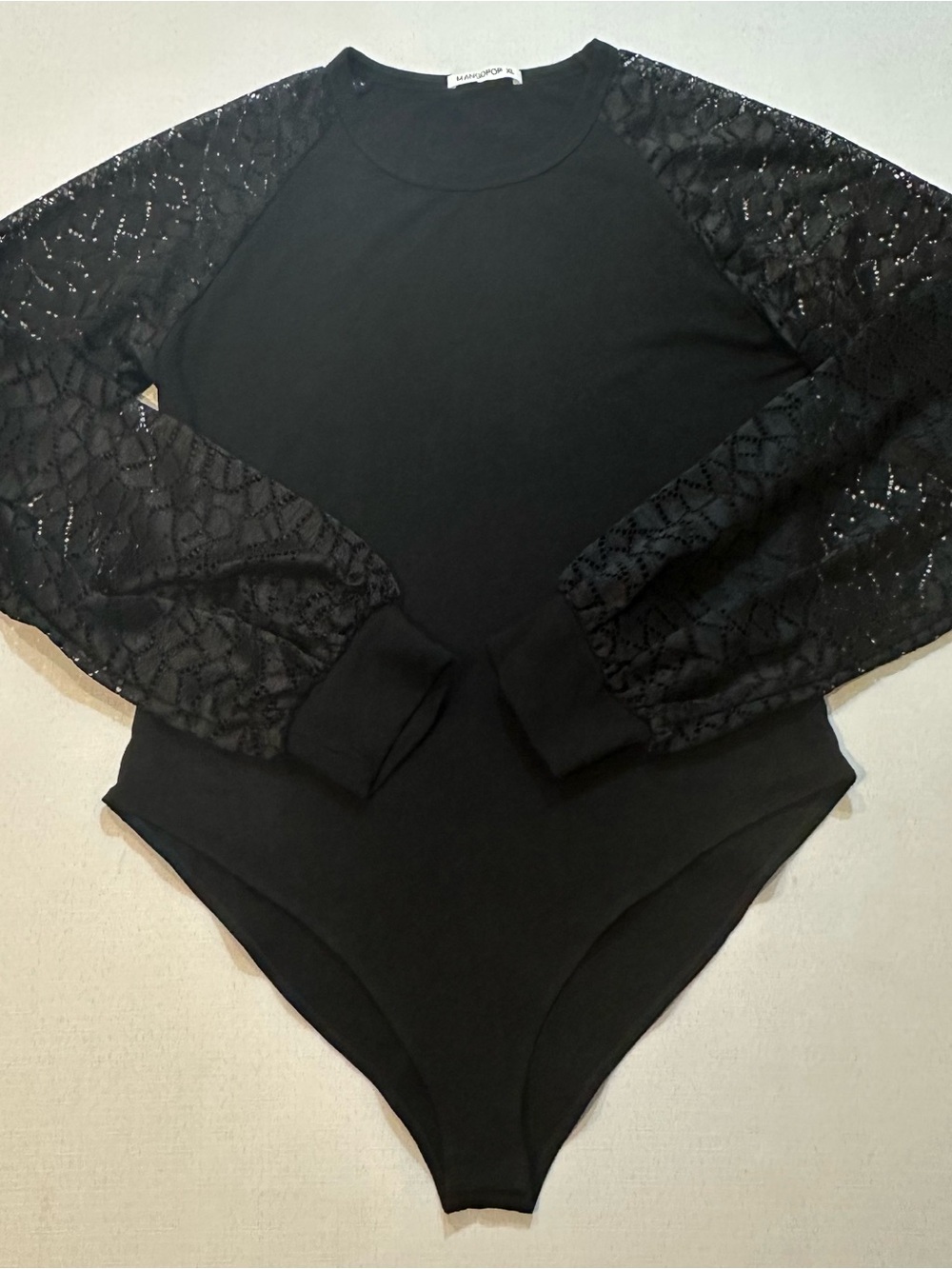 MangoPop black lace sleeve bodysuit 🖤 Size XL